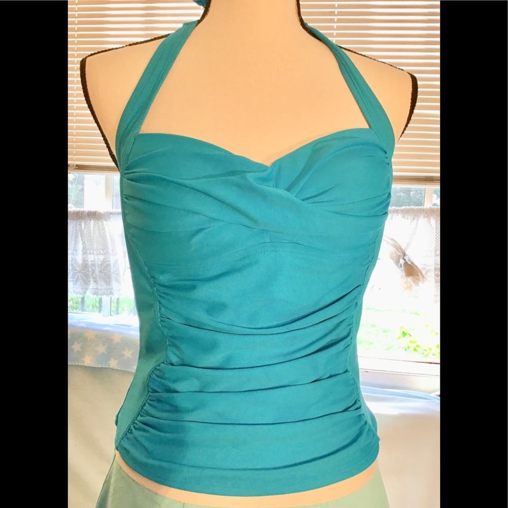 Ingear swimsuit top. S